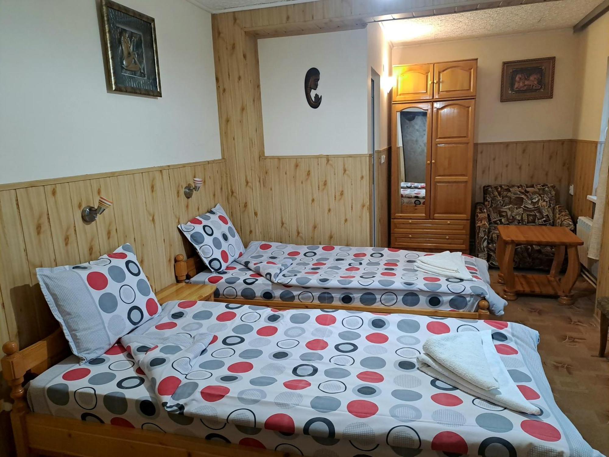 Kovacha Guest House Raduil ภายนอก รูปภาพ